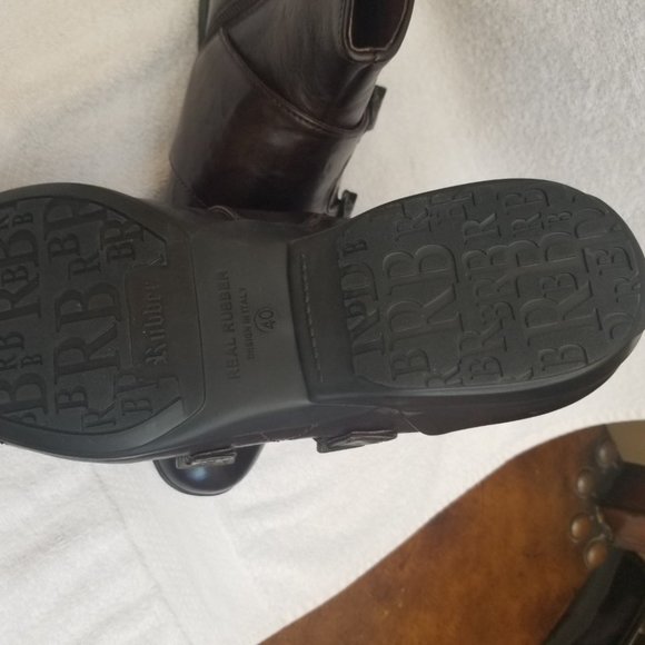 Imported new and unworn leather mens boots. - Picture 6 of 8